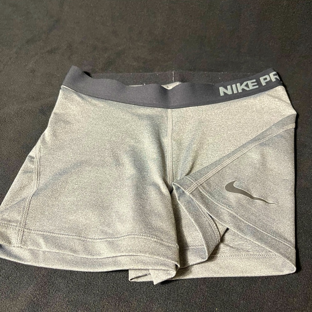 Nike Pro biker short size: S